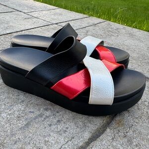 Arche size 38 women’s size 7.5 - 8 Black, Red, and White Sandals made in France